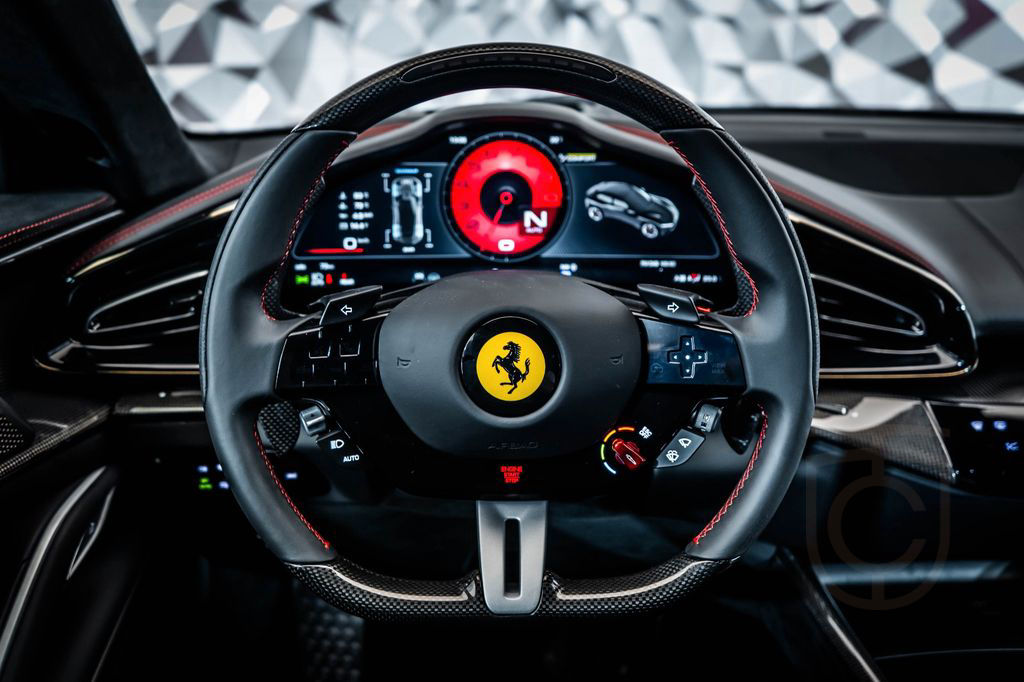 Ferrari Purosangue Carbon *LIFT*PANO