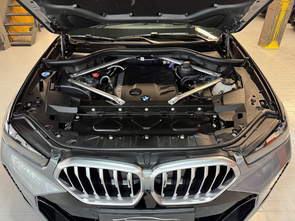 BMW X6 30d xDrive M Sport~PANO~HUD~BELÜFTUNG~LIFT