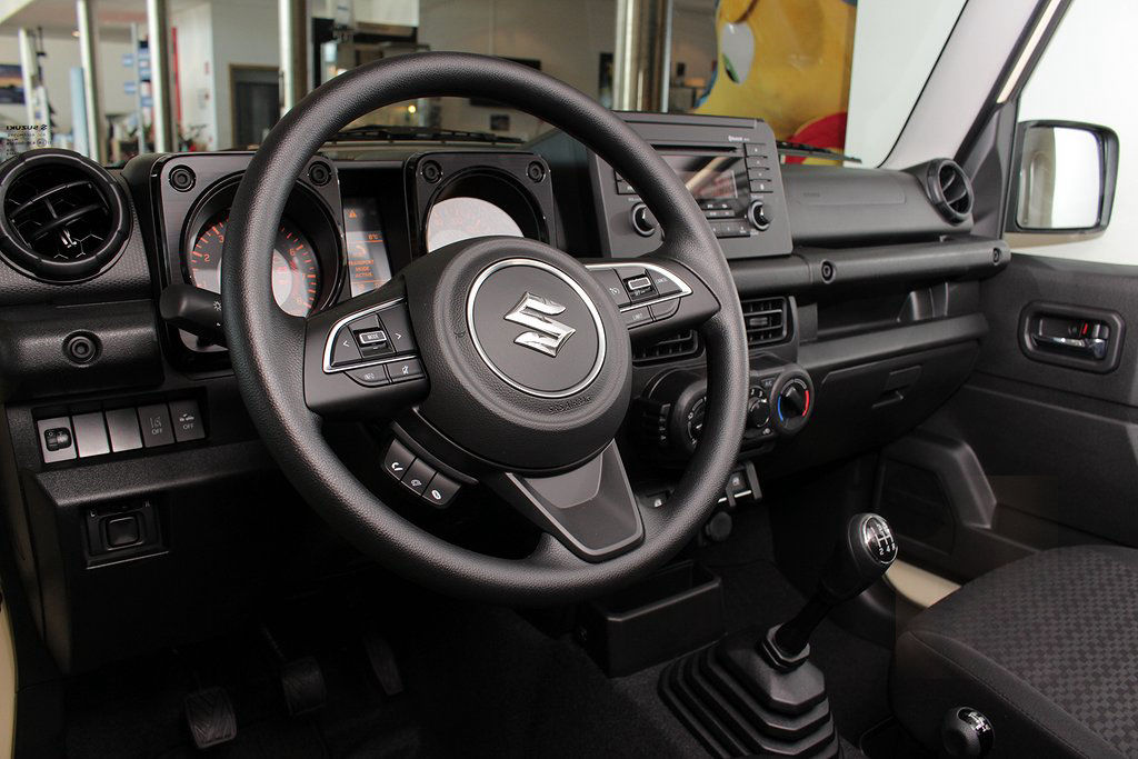 Suzuki Jimny Torakku N1 1.5 Man 4x4 / Beställning