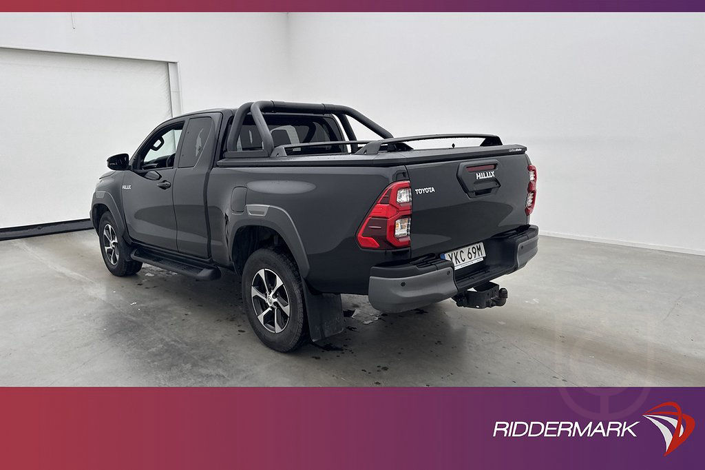 Toyota Hilux Extra Cab
