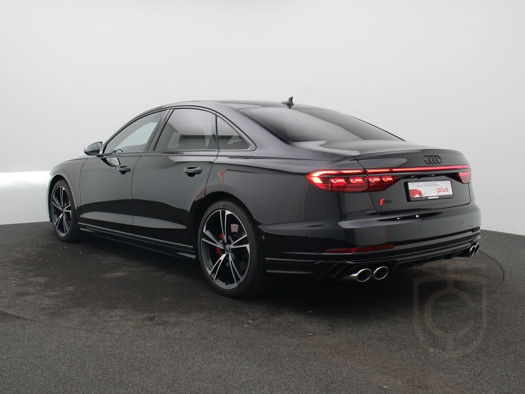 Audi S8 TFSI quattro / Pano, Matrix, 360°, B&O, OLED
