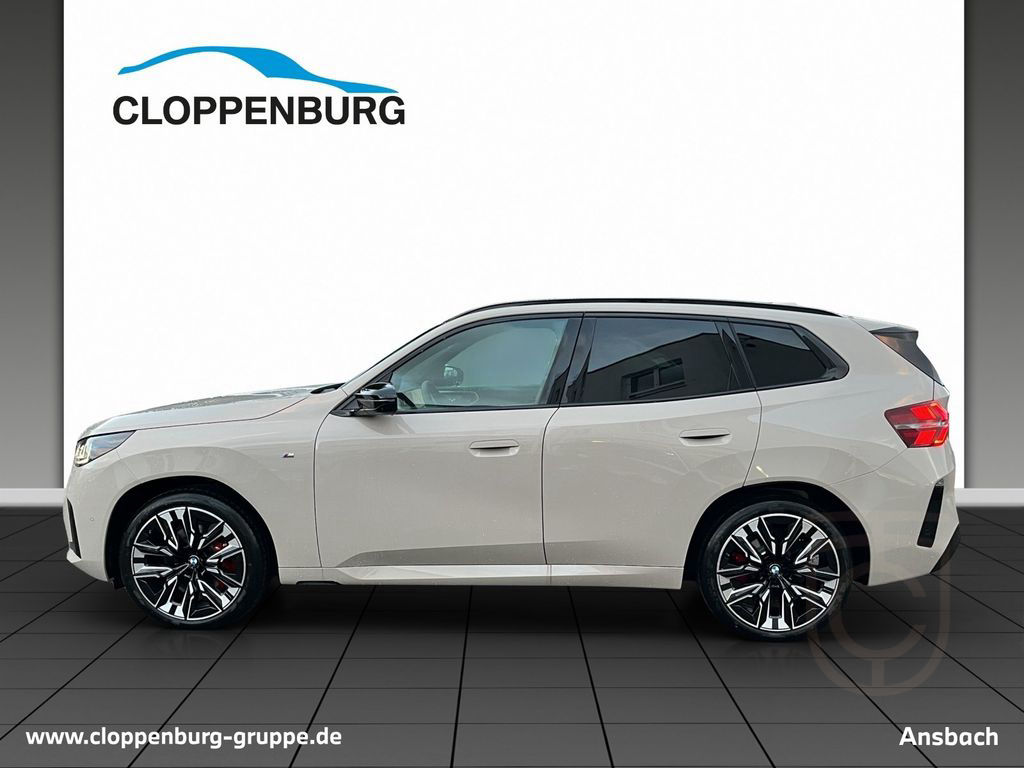 BMW X3 M50 xDrive AHK+StHz+Navi+Pano UPE: 100.370€