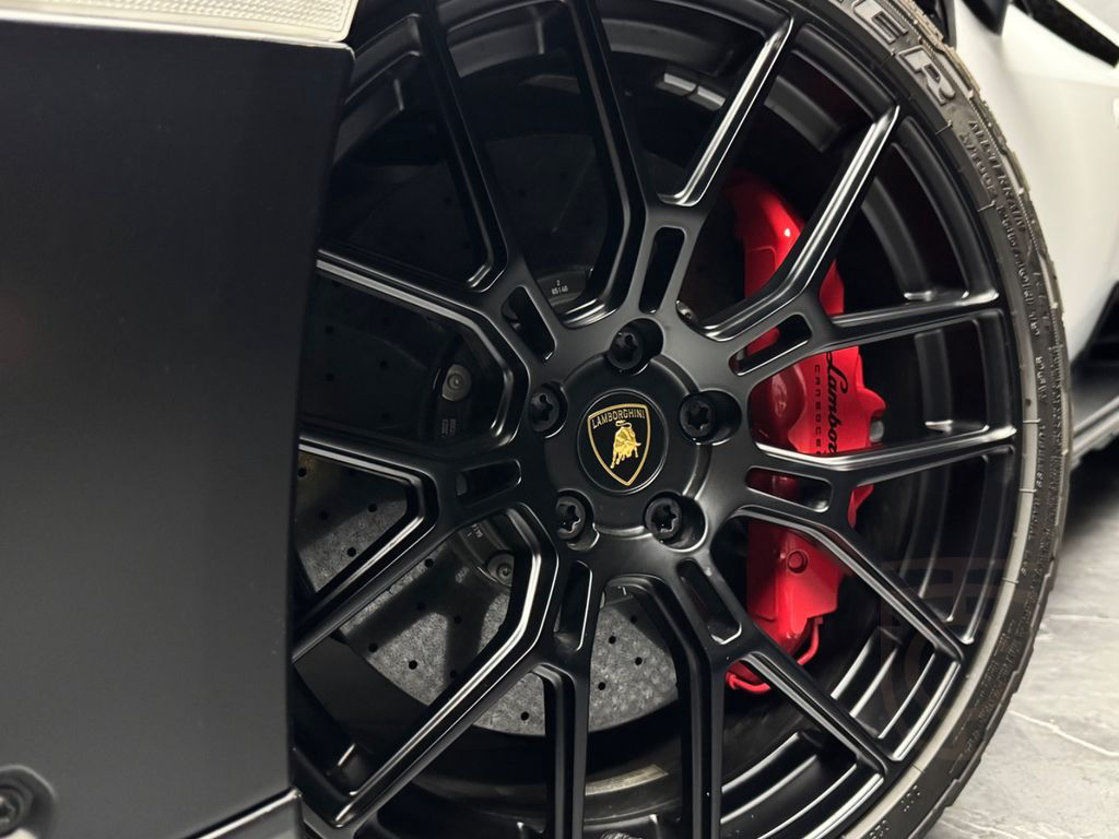 Lamborghini Huracán Sterrato I PPF I 63 I SENSONUM I ADPERSO