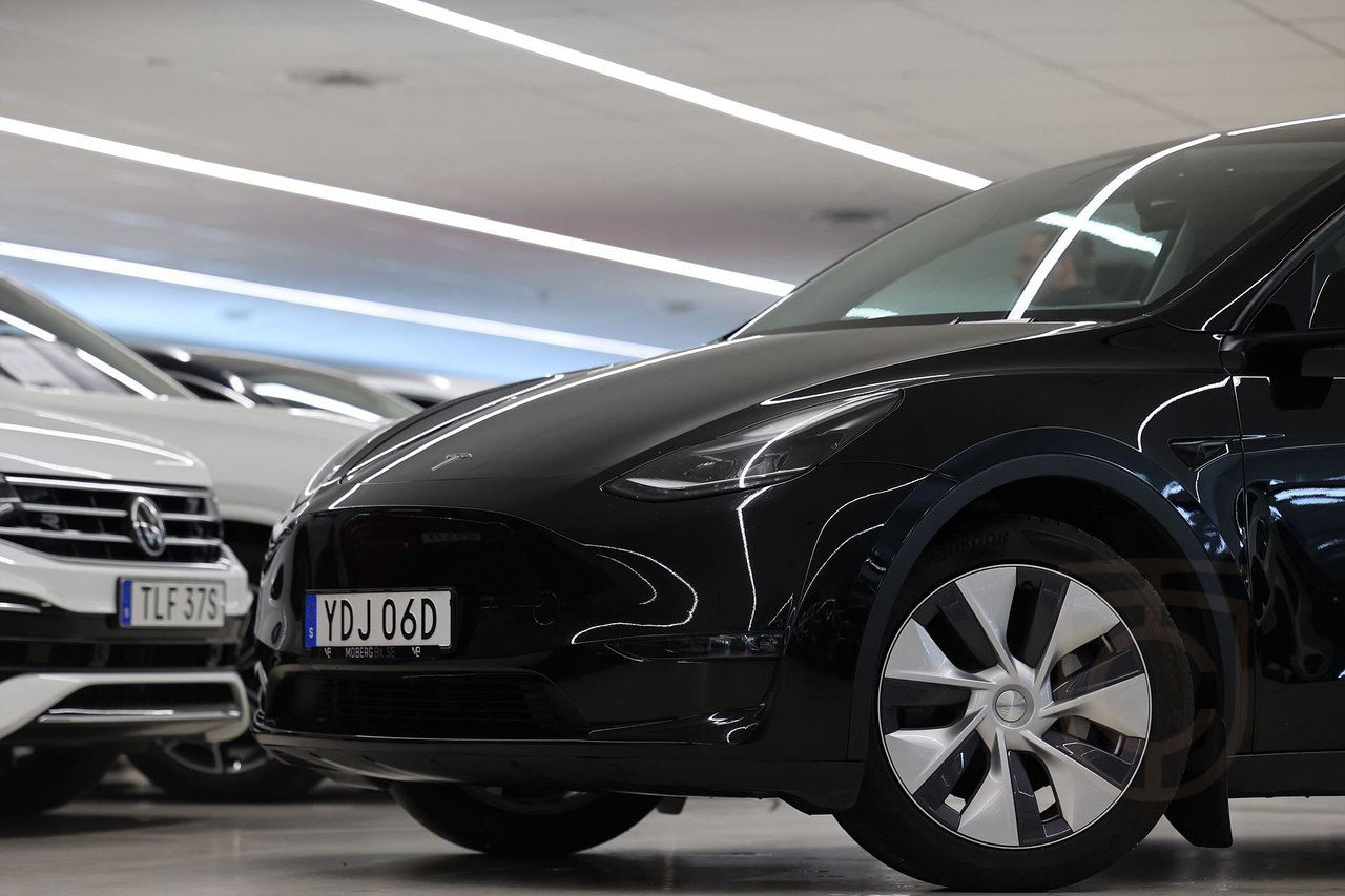 Tesla Model Y Long Range AWD