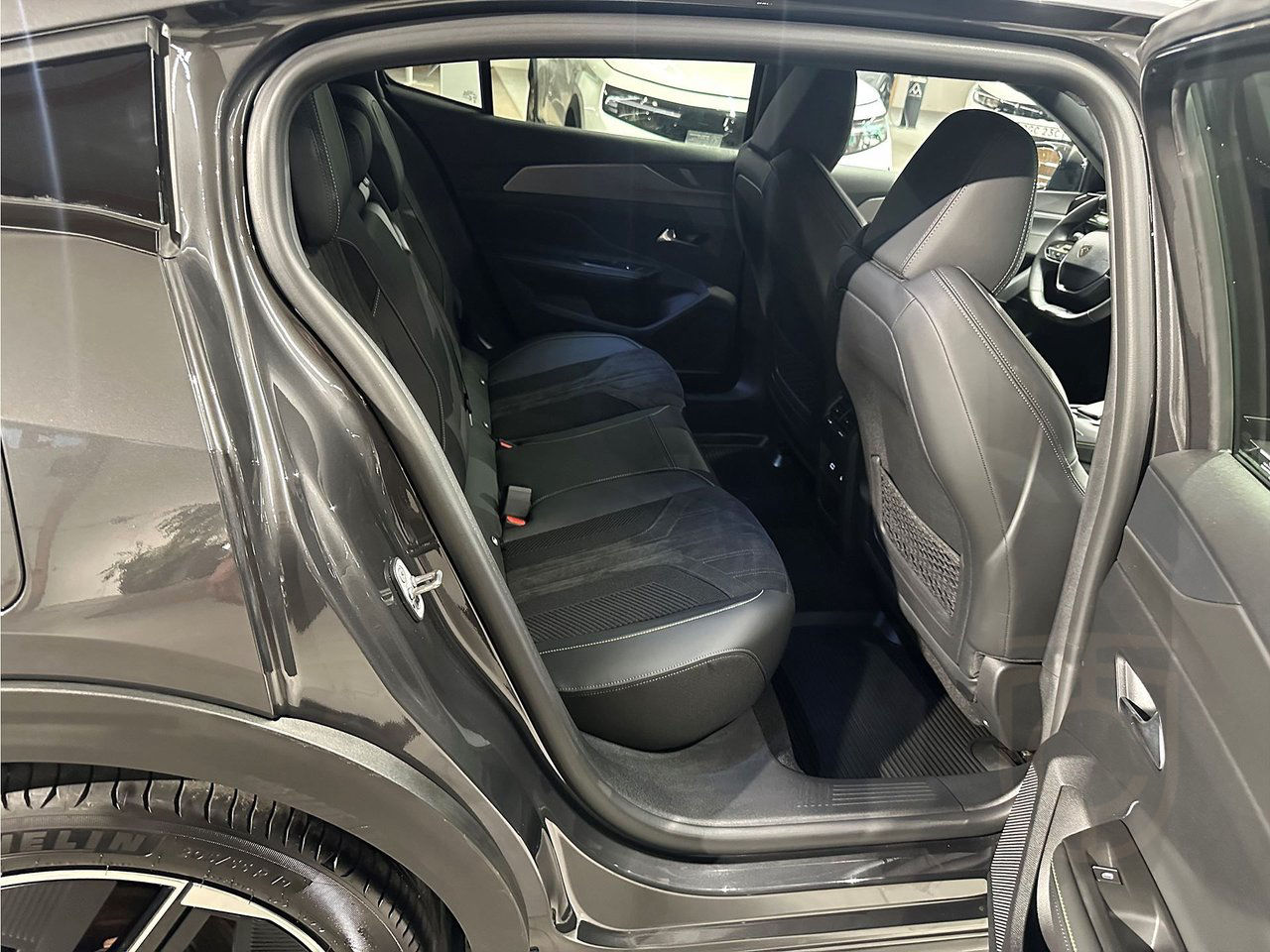 Peugeot 408 GT 1.2 PT