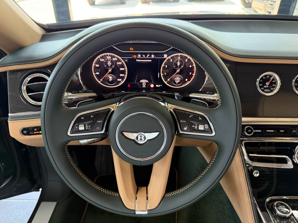 Bentley Flying Spur S V8- Carbon- B&O- Pano