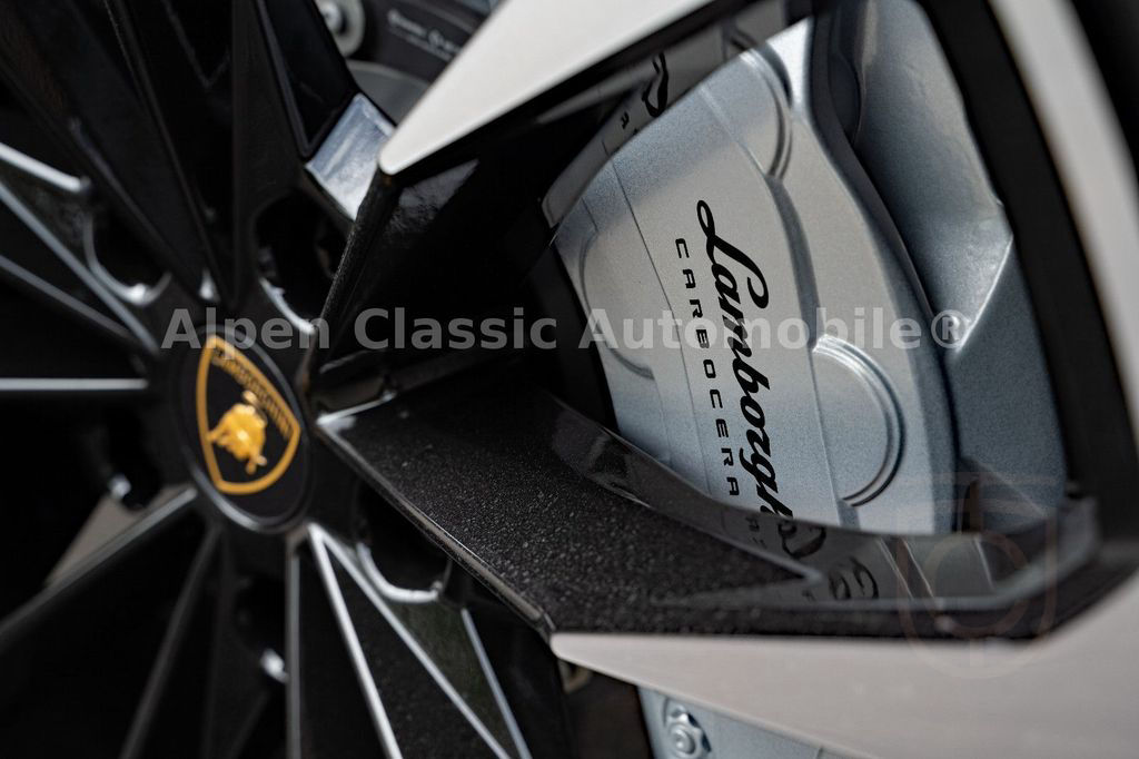 Lamborghini Urus S 23 Zoll B&O Sitzbelüftung
