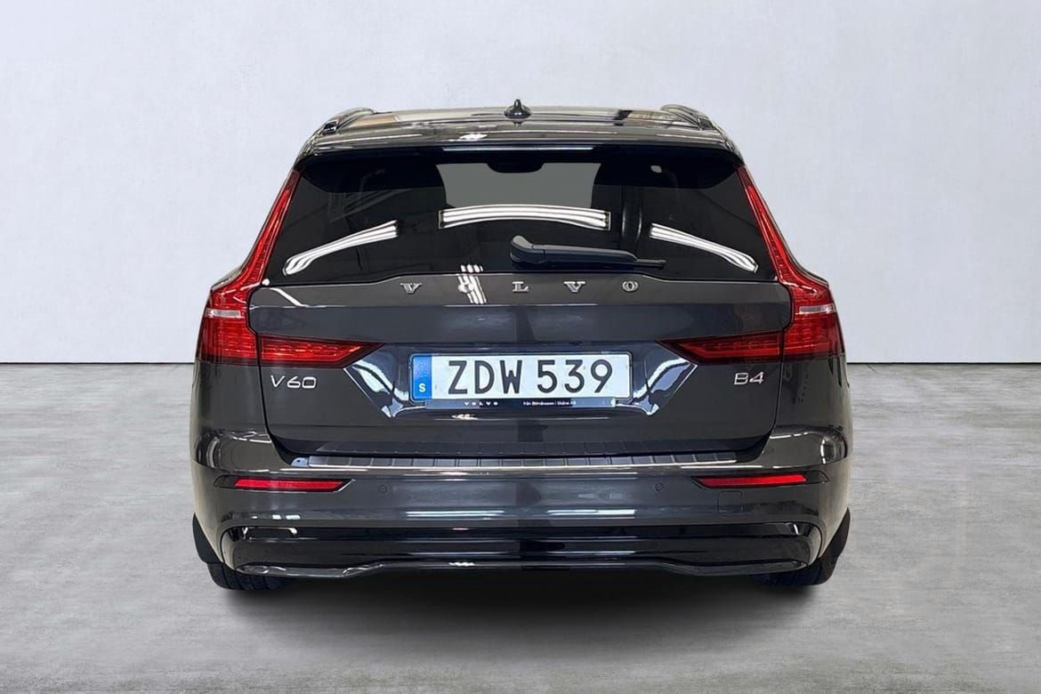 Volvo V60 B4 Bensin Plus Dark