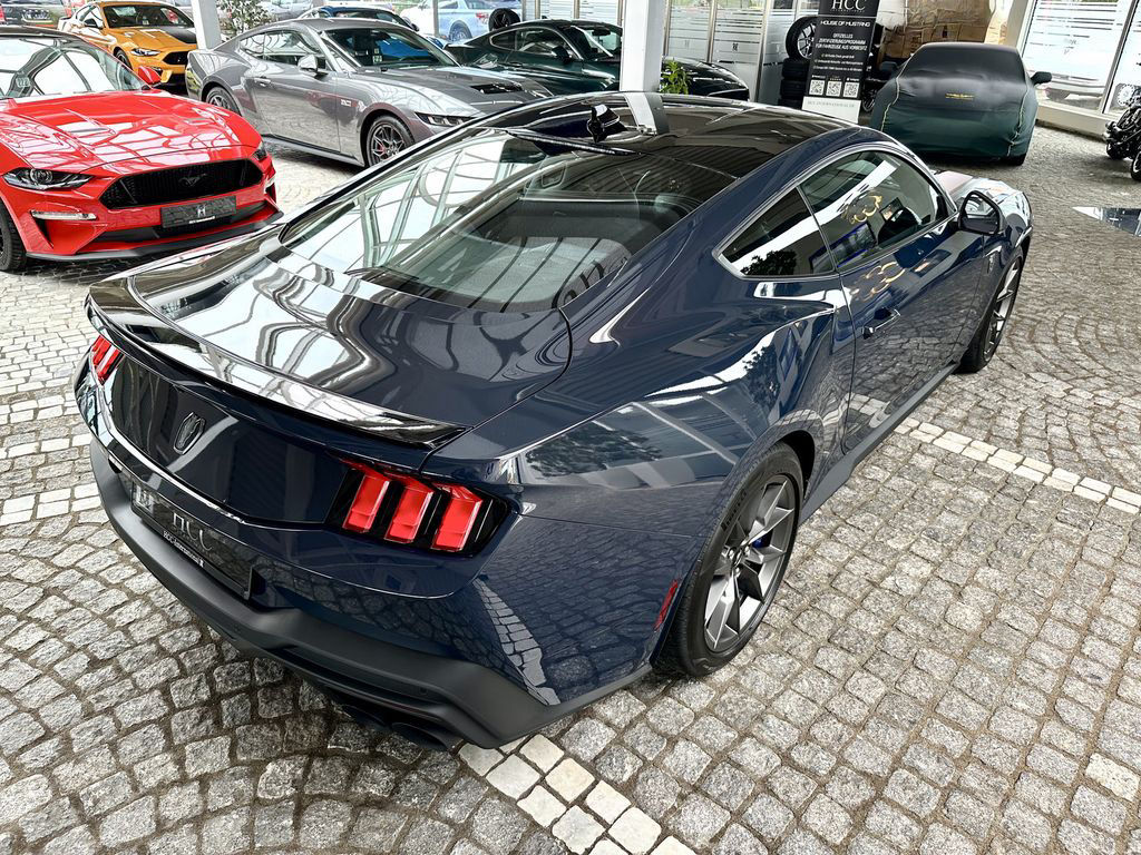 Ford Mustang 5.0 V8 DARK HORSE Autom. RECARO