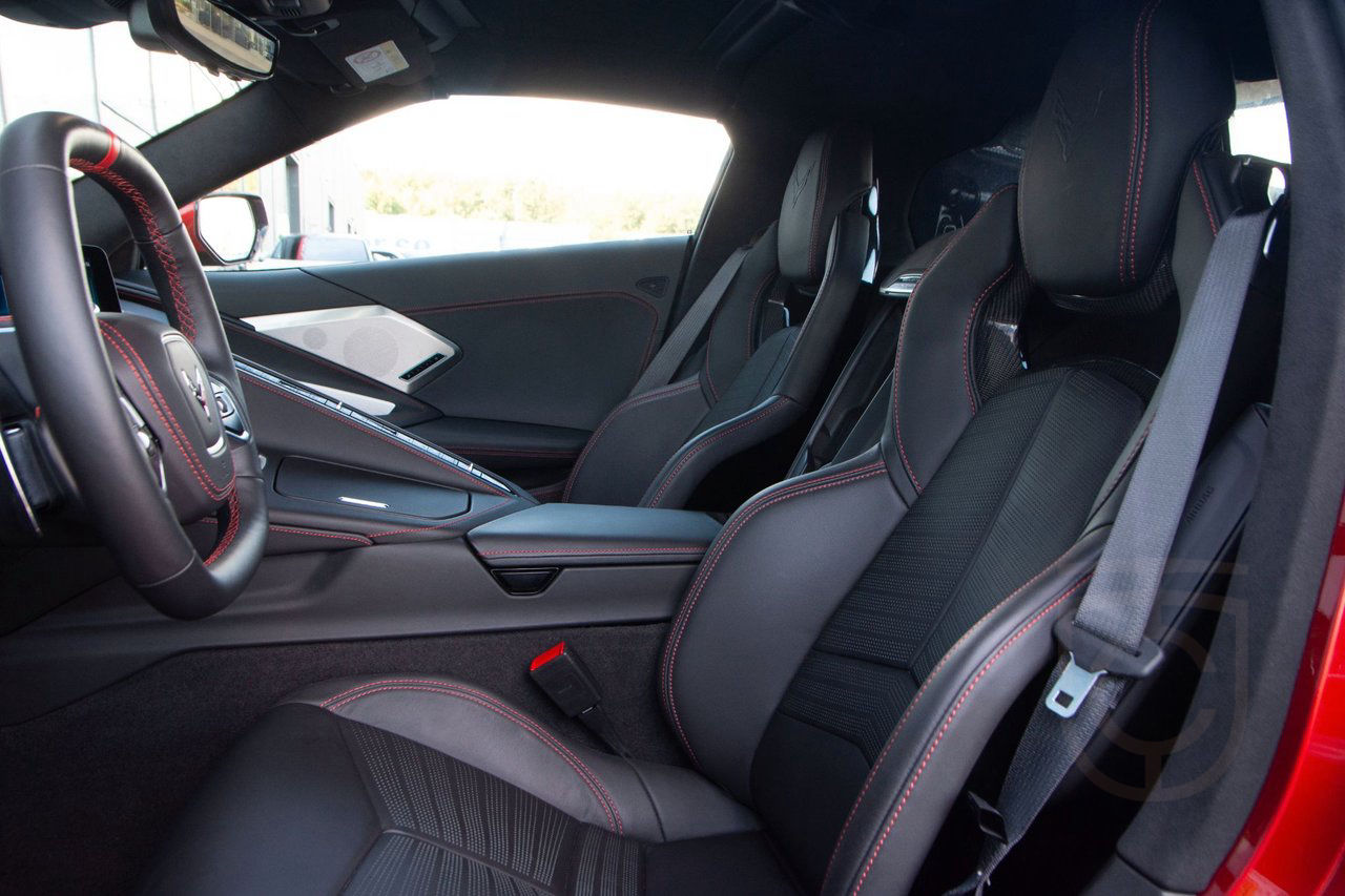 Chevrolet Corvette C8 Stingray Coupe 3LT