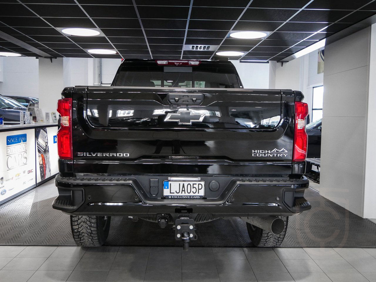 Chevrolet Silverado 2500 HD High Country 6.6L V8 Duramax