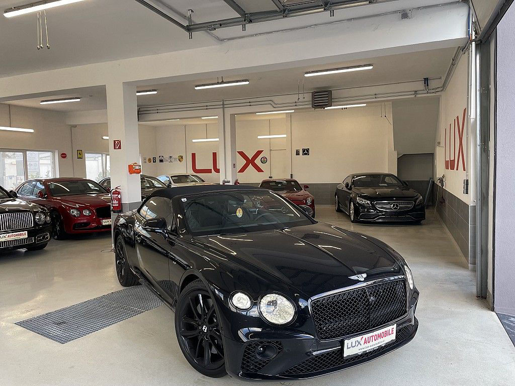Bentley Continental GT V8 Convertible Black Edition M...