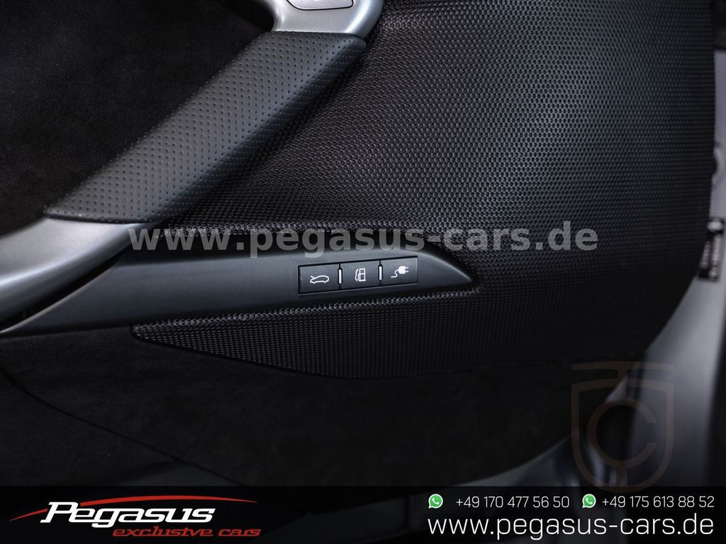 Ferrari 296 GTB *ADAS*LIFT*360*CARBON*RACING SEATS*APPLE