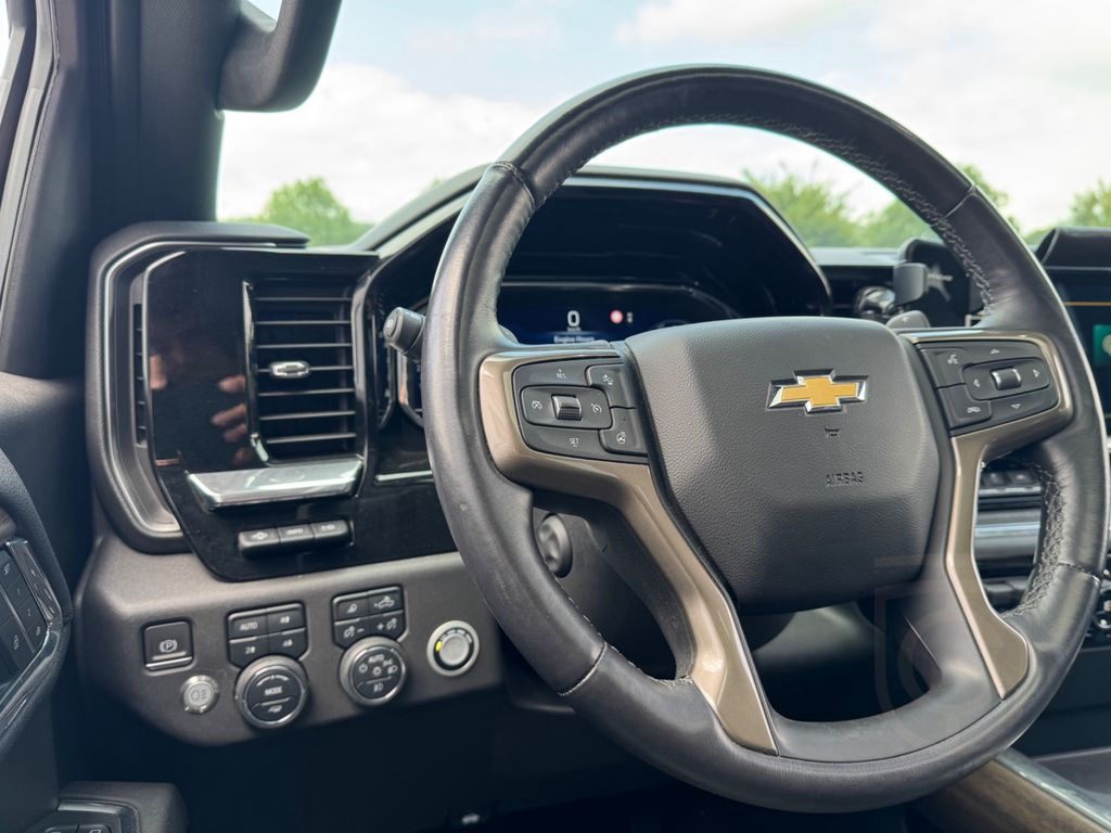 Chevrolet Silverado High Country