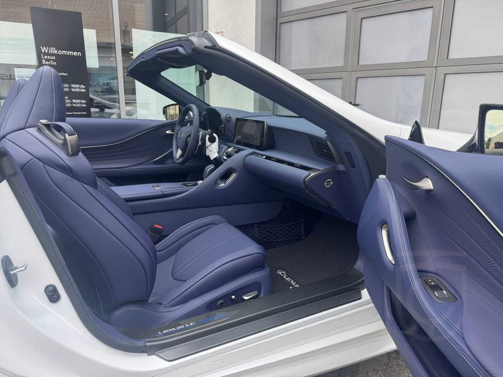 Lexus LC500 Cabriolet Ultimate Edition * Nr. 148 / 165