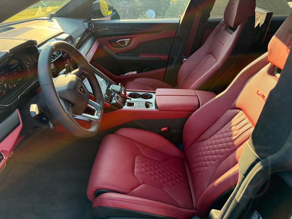Lamborghini Urus S B&O HUD RSE Carbon 23"