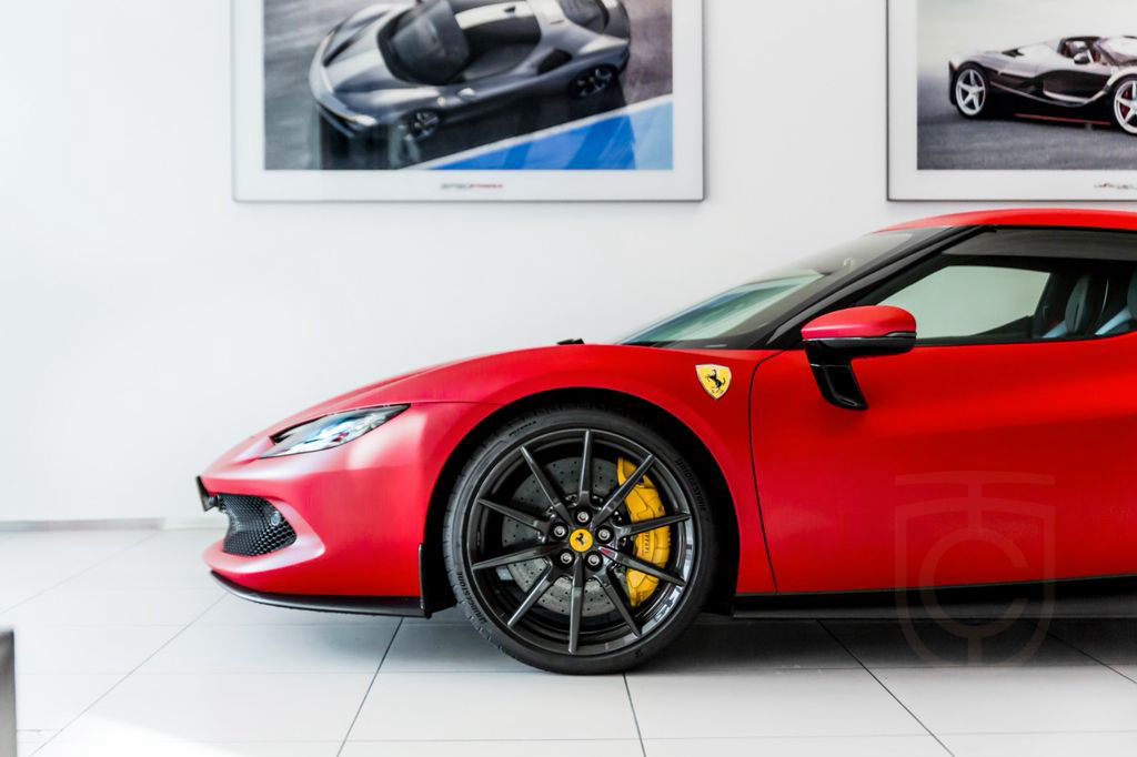 Ferrari 296 GTB ~Ferrari Munsterhuis~