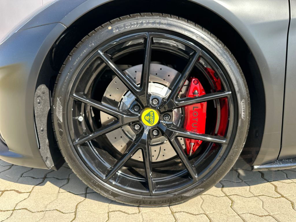 Lotus Emira V6 First Edition