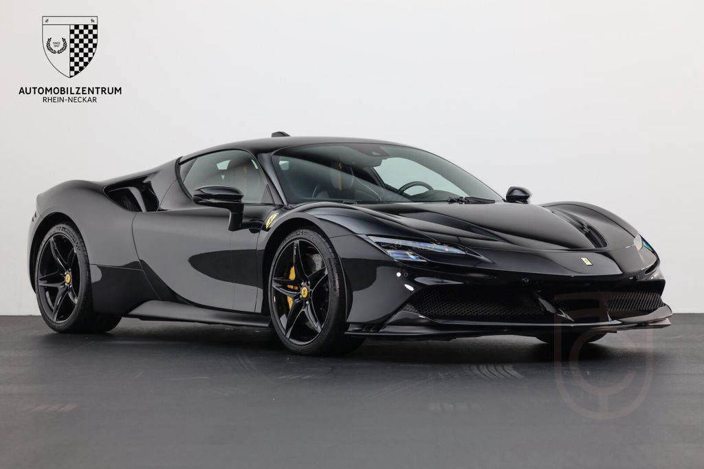 Ferrari SF90 Stradale RacingSeats/Carbon-LED/Liftsystem