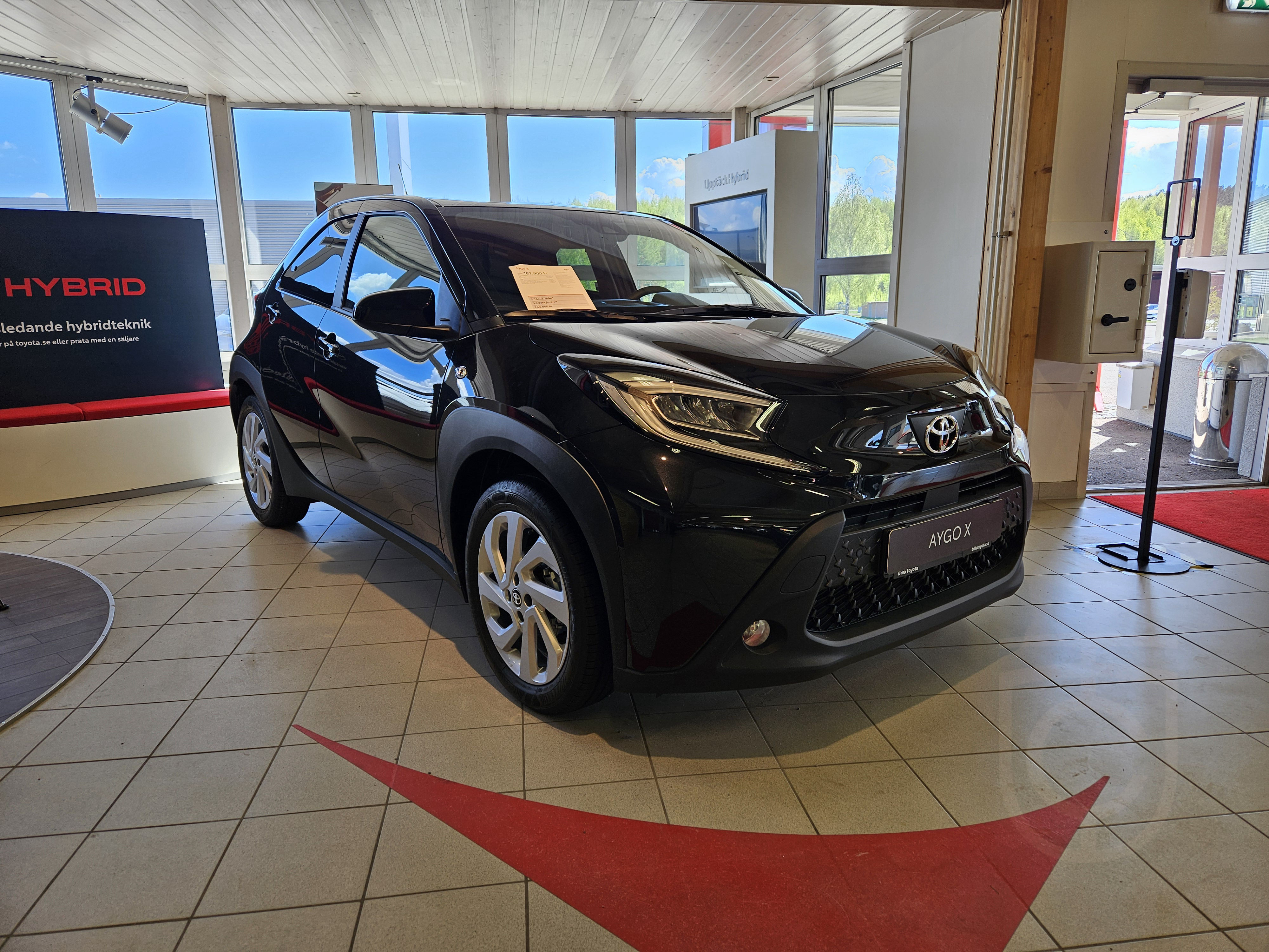 Toyota Aygo X 1.0 VVT-i Manual 53kW 2023 Play