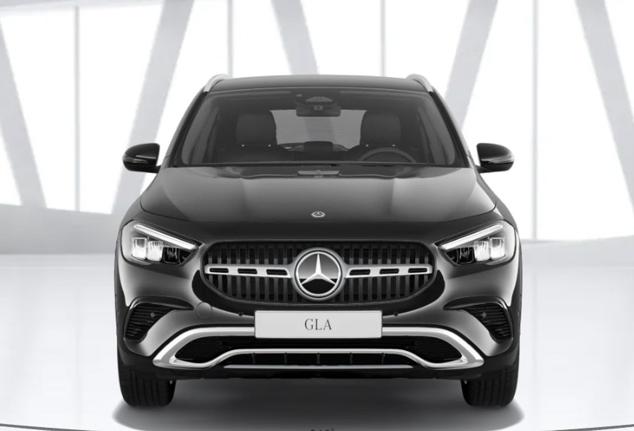 Mercedes-Benz GLA 220d 4MATIC/SUV/výroba 120 dní