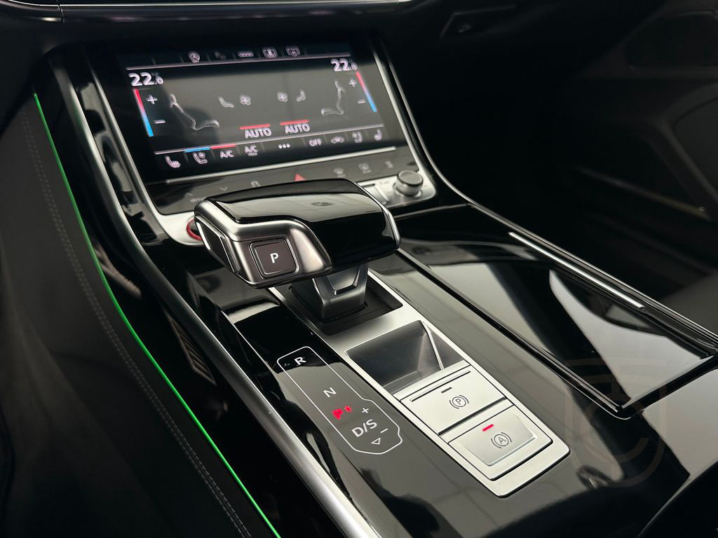 Audi S8 TFSI qu. tiptr. STHZG+MATRIX+360°+MASSAGE