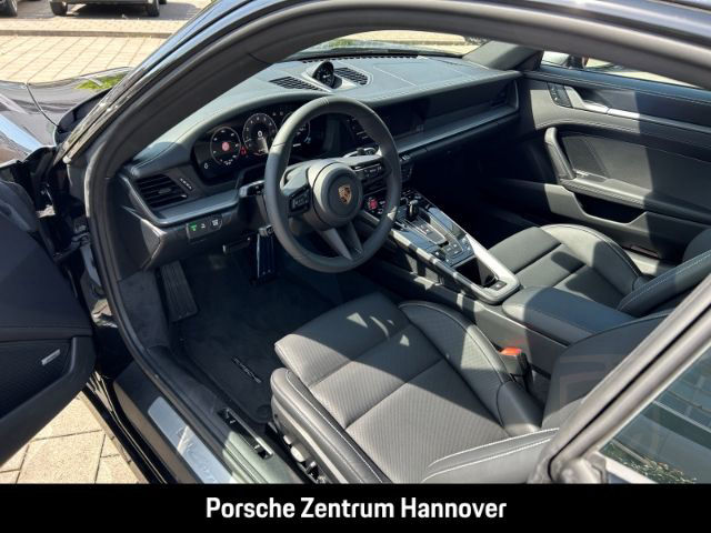 Porsche 992 -2 (911) Carrera