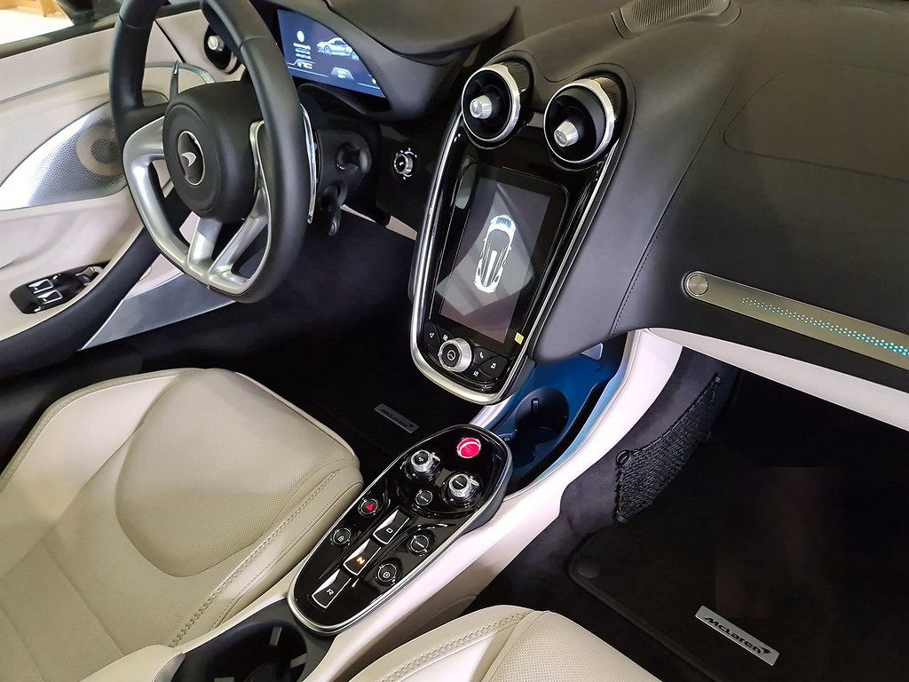 McLaren GT 620Hk  2020 Nybil Sv-såld 3år garanti