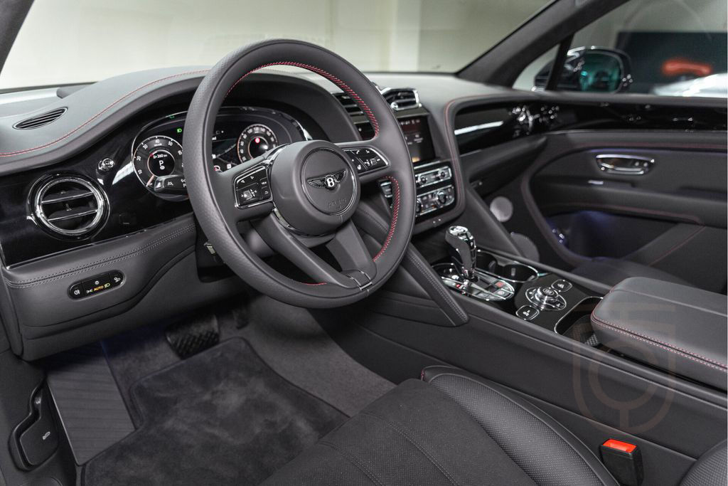 Bentley Bentayga S V8 |Touring Spec|NAIM|Comfort Seats