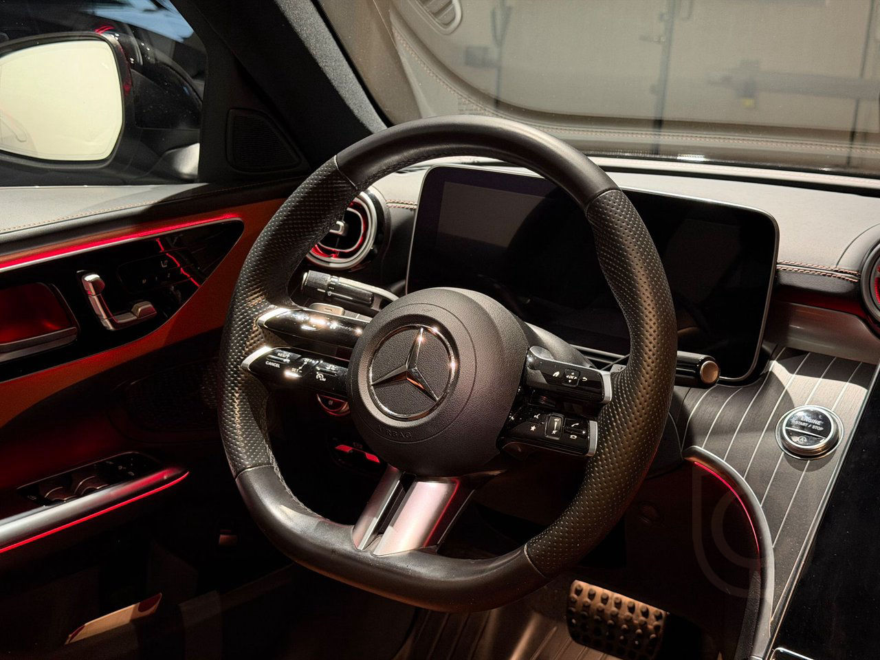 Mercedes-Benz C 200 4MATIC 9G-Tronic AMG Line