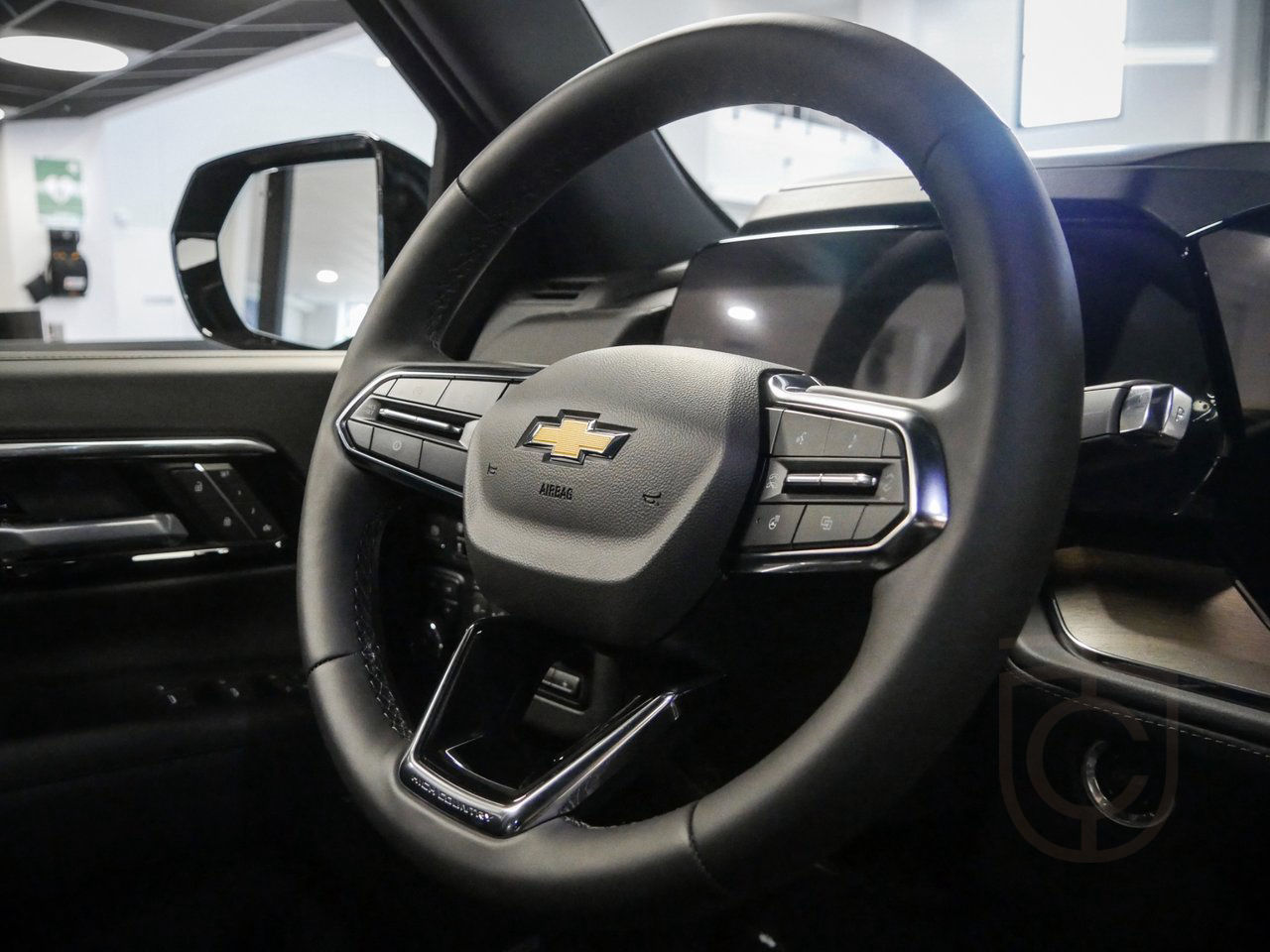 Chevrolet Suburban High Country DELUXE V8