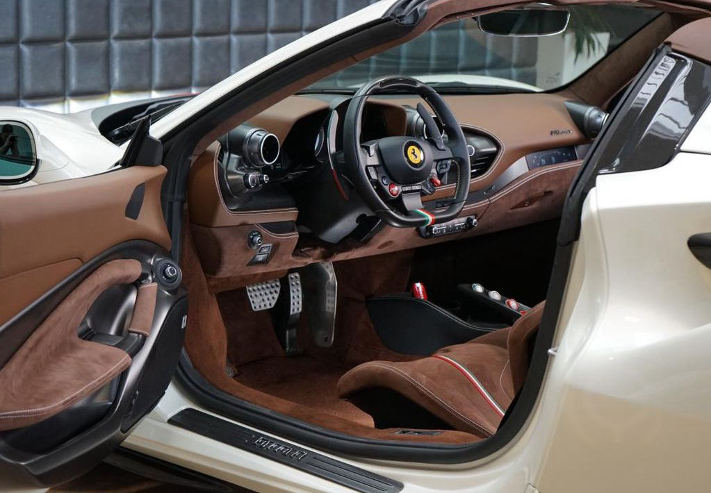 Ferrari F8
