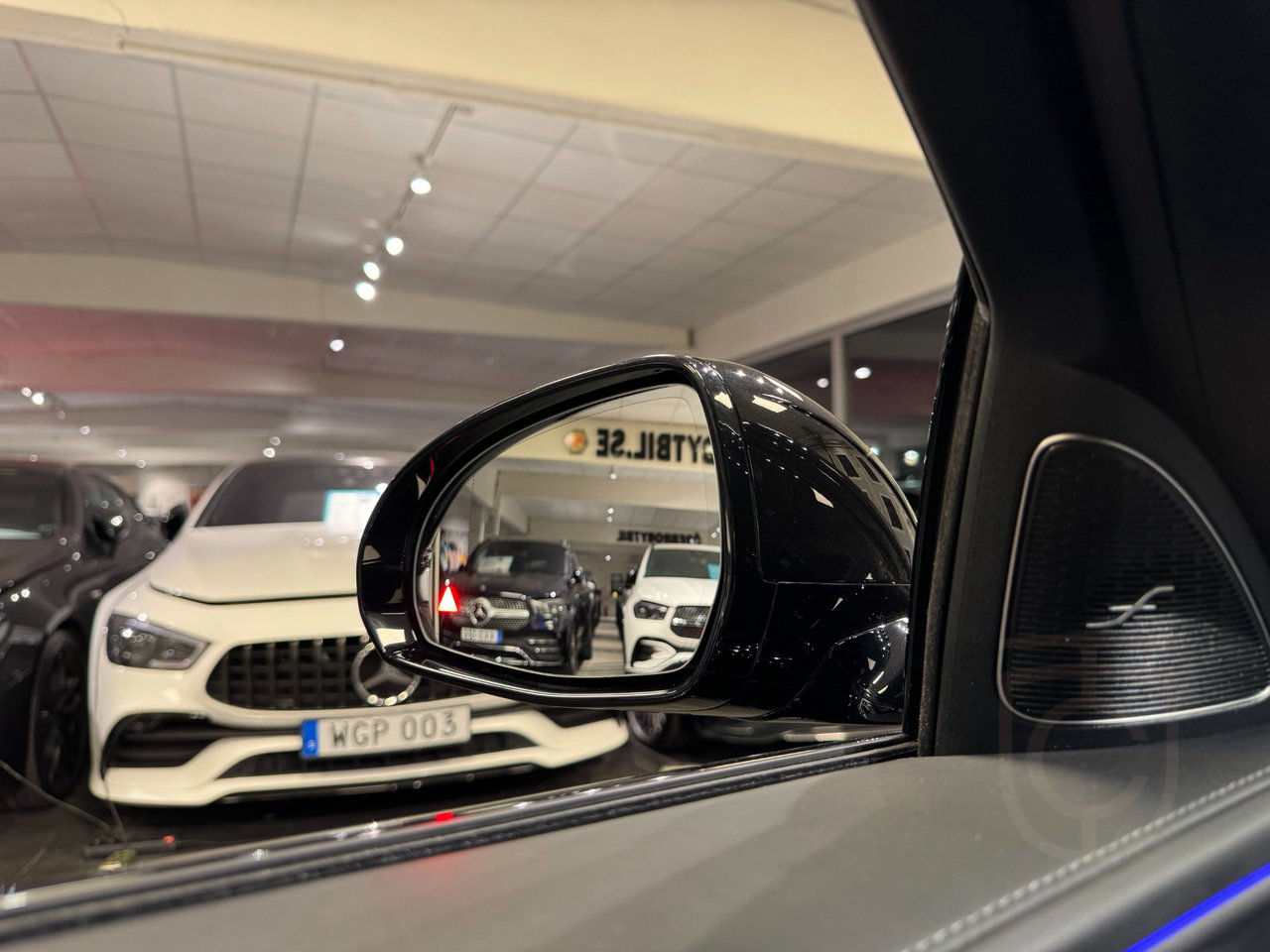 Mercedes-Benz E 300 de 4MATIC All-Terrain Driver assist