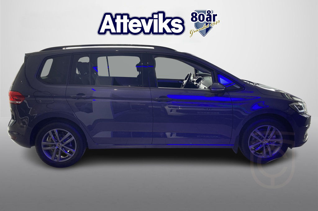 Volkswagen Touran 7-seater