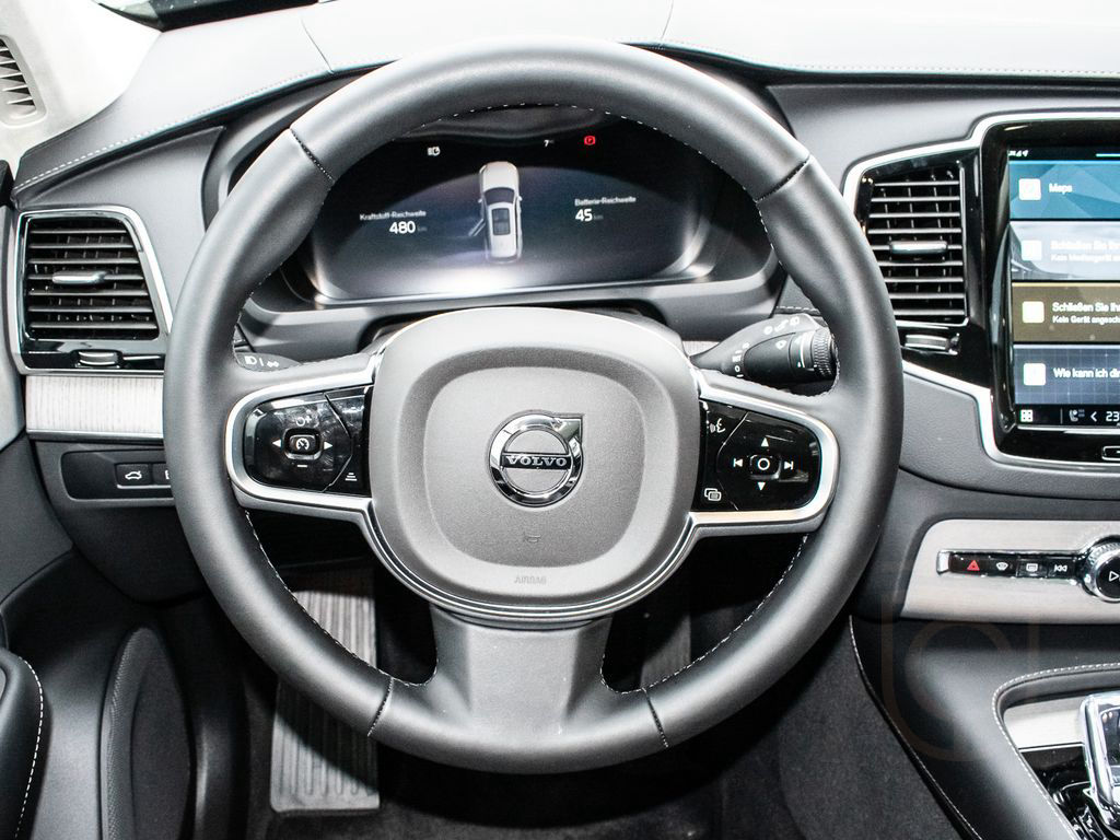 Volvo XC90 T8 AWD Hybrid Ultra Dark AHK