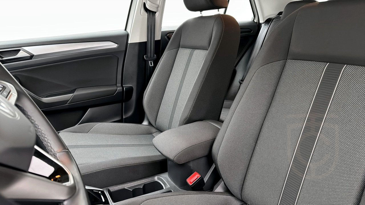 Volkswagen T-Roc TSI150 DSG P-sensorer