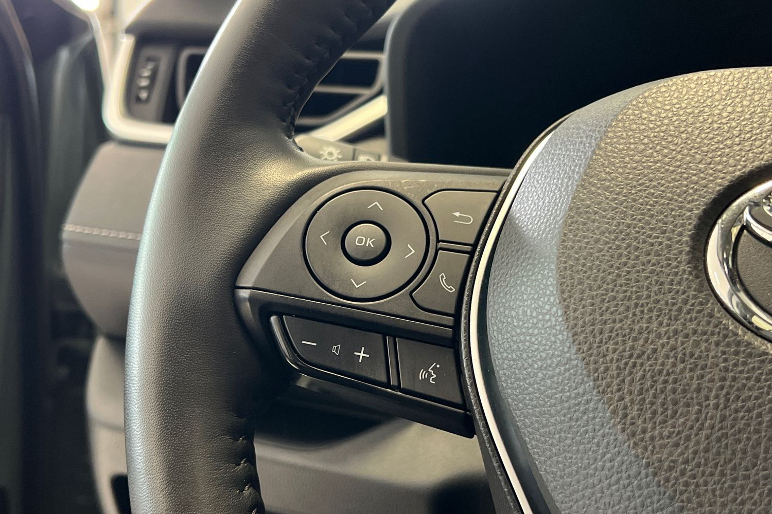 Toyota RAV4 Hybrid AWD-i