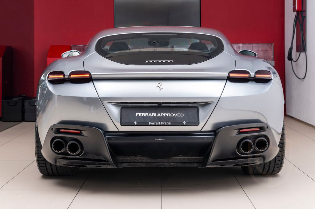 Ferrari Roma Cupé