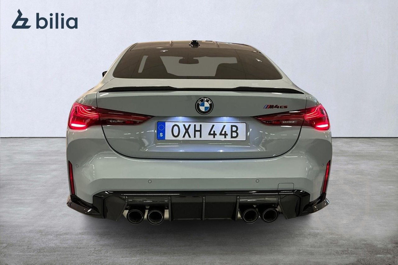 BMW M4 CS