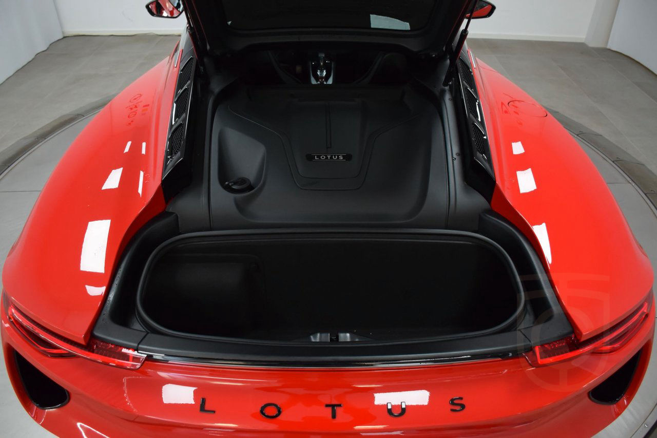 Lotus Emira Turbo First Edition