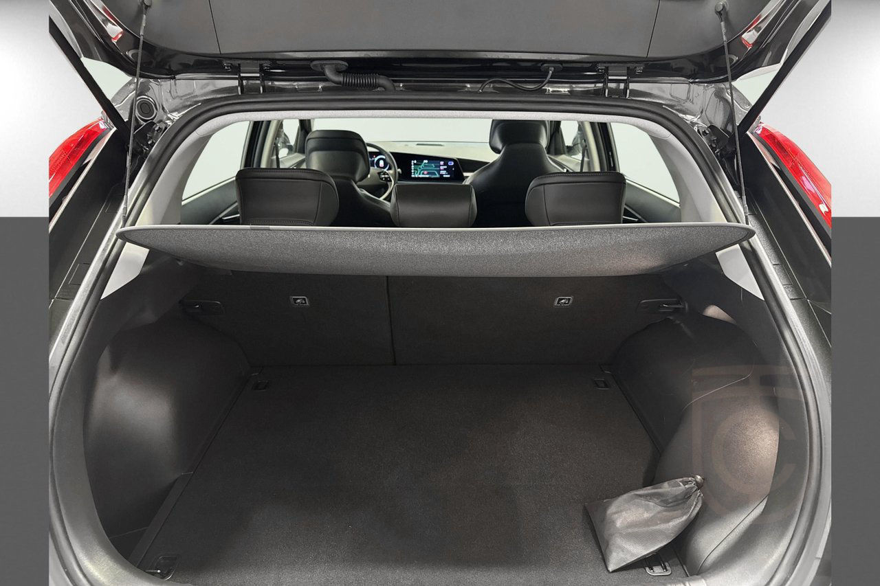 Kia Niro Plug-In-Hybrid Action