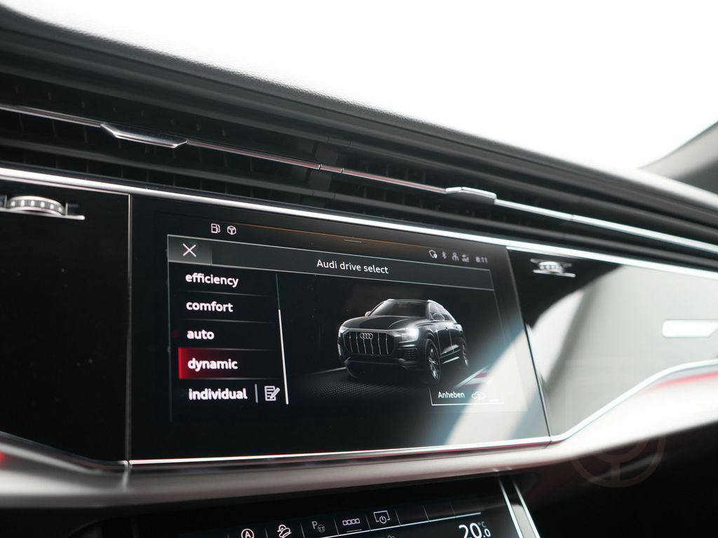 Audi SQ8 MATRIX LUFT LEDER RAUTE B&O AHK ALLRADLENK