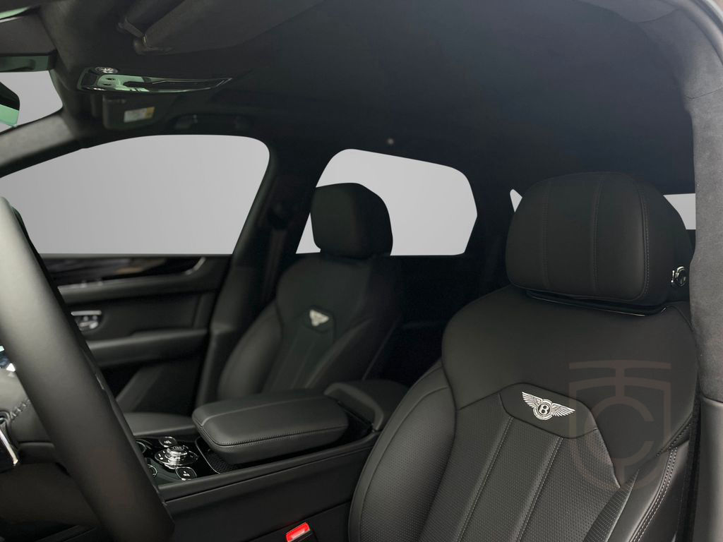 Bentley Bentayga 4.0 V8
