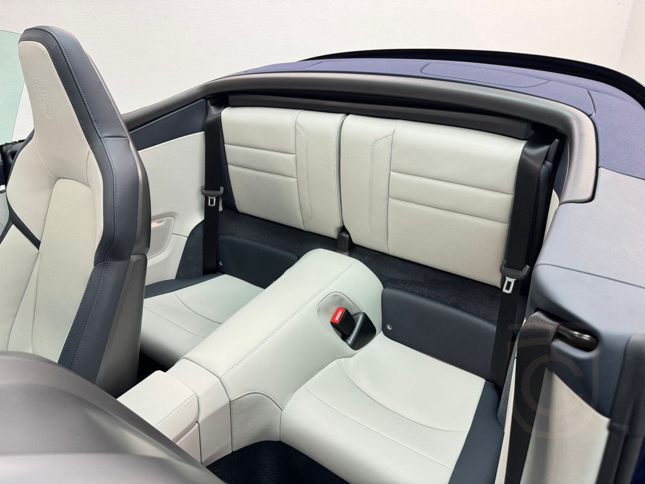 Porsche 911 992 Carrera GTS Cab