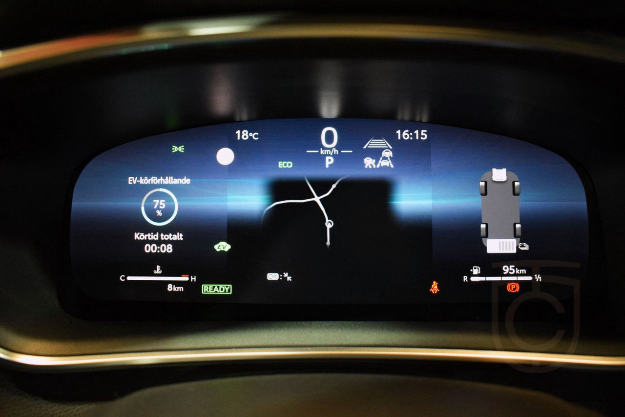 Suzuki Swace 1.8 Hybrid