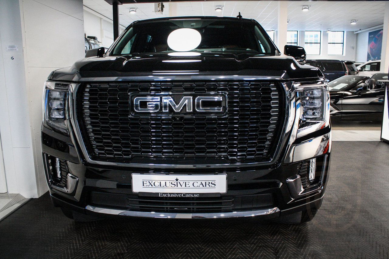 GMC Yukon XL DENALI ULTIMATE 3.0 Duramax DIESEL