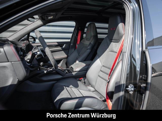 Porsche Cayenne GTS BOSE Panoramadach LED-Matrix