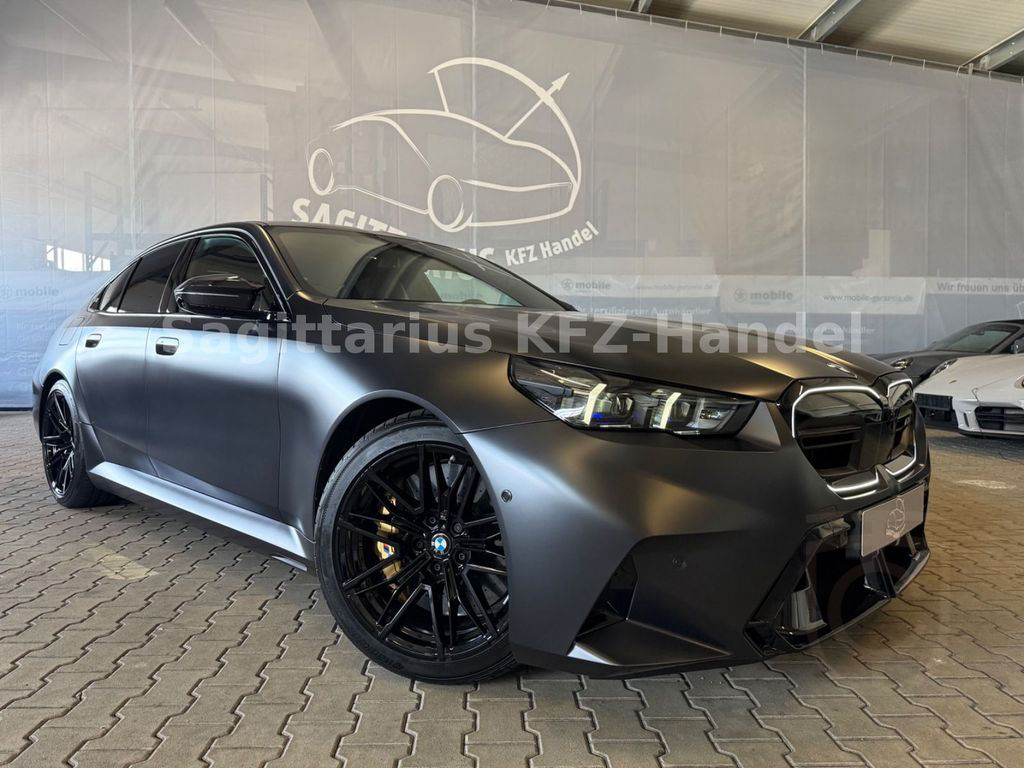 BMW M5 Lim/Ultimate/Frozen/Keramik/Merino Orange/AHK
