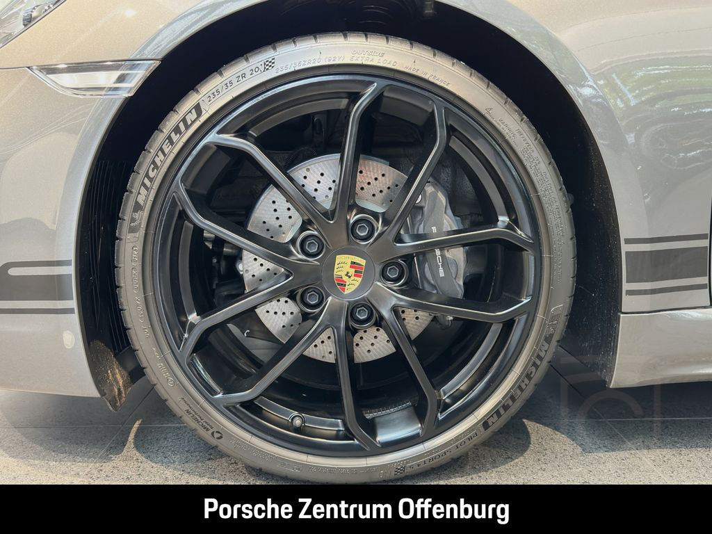 Porsche Boxster 718 Style Edition