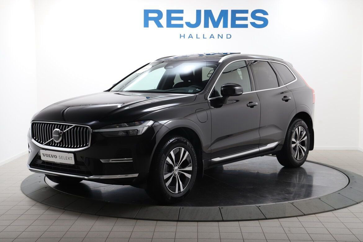 Volvo XC60 T6 AWD Recharge Core Bright